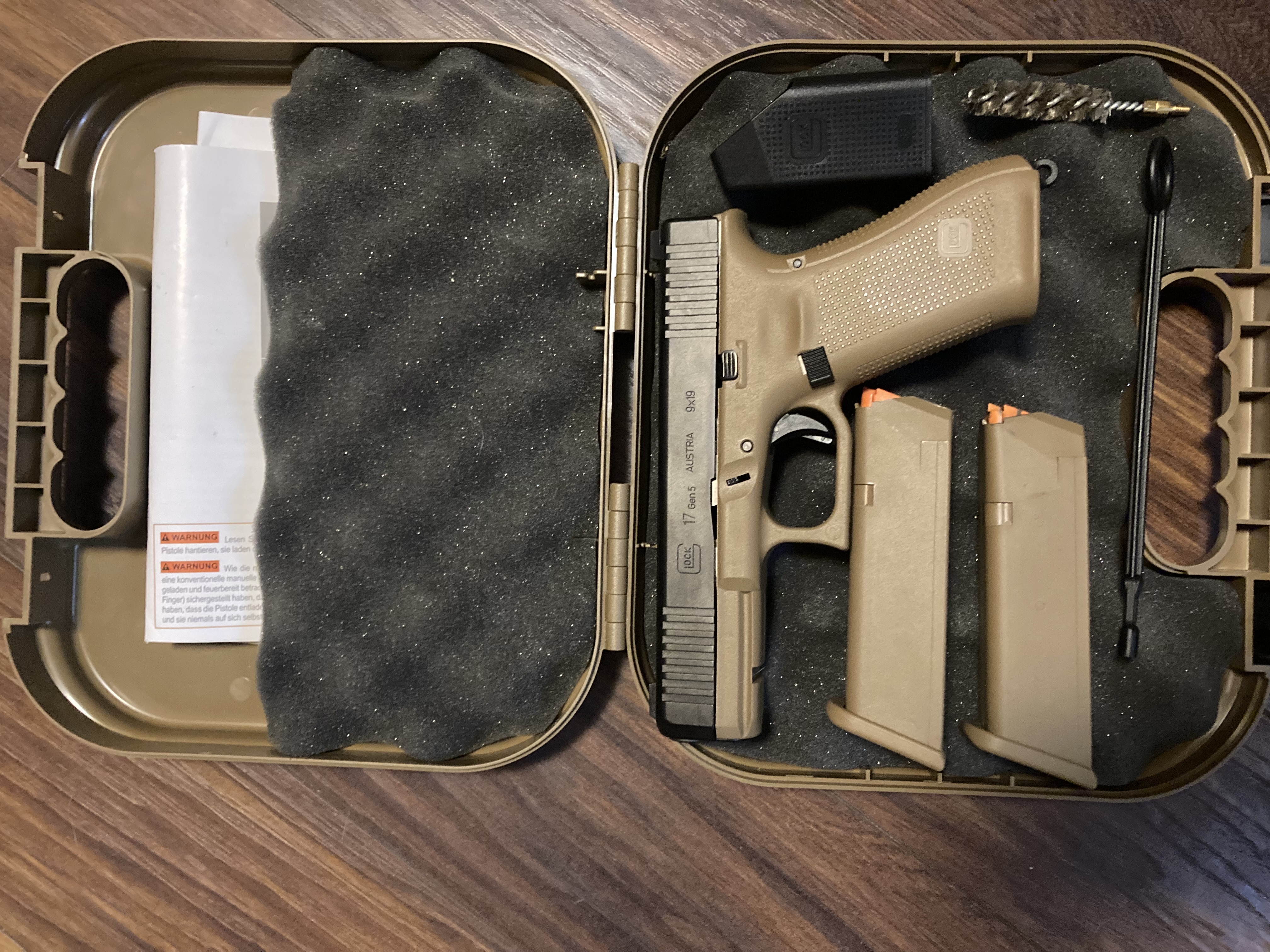 Glock 17 Gen5 french (coyote)